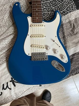 Guitarra electrica Sonora