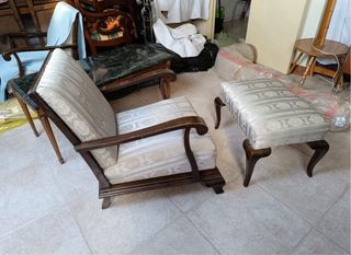 Conjunto butacas y banqueta