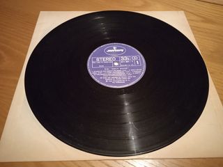 Discazo vinilo Ronnie James Dio - Holy Diver