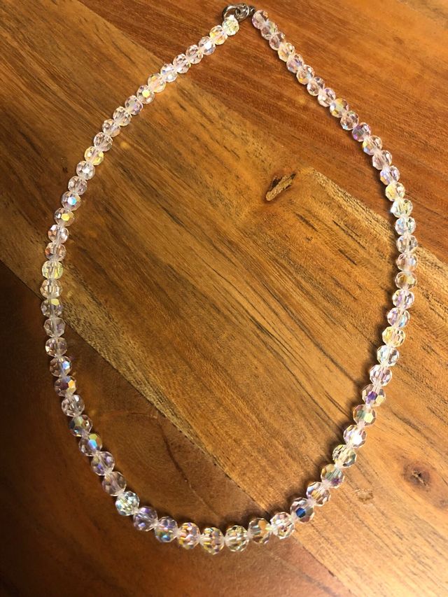 Collar gargantilla cristal checo. 