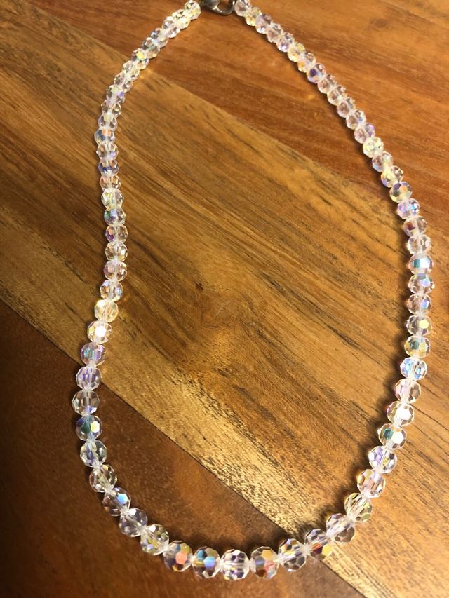 Collar gargantilla cristal checo. 