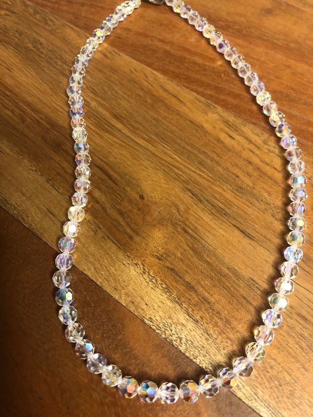 Collar gargantilla cristal checo. 