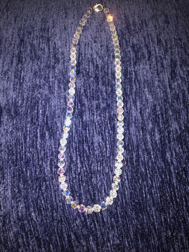 Collar gargantilla cristal checo. 