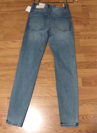 Pantalón vaquero Talla 38
