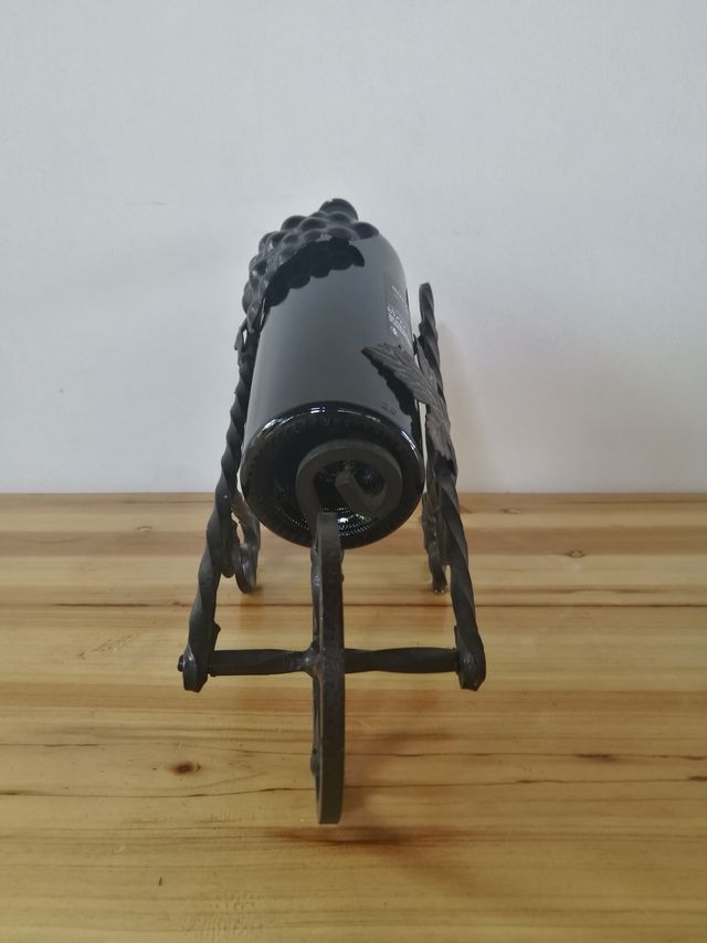 portabottiglia da vino in ferro battuto con foglia