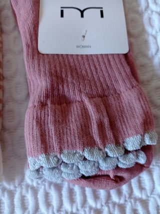 Conjunto calcetines,chubasquero,leer descripción 
