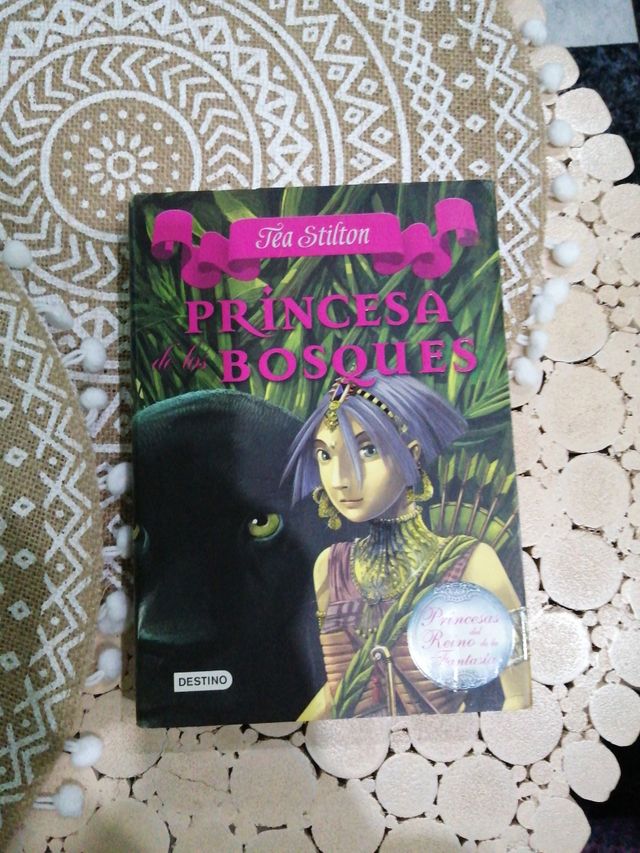 Princesa de los Bosques, Tea Stilton.