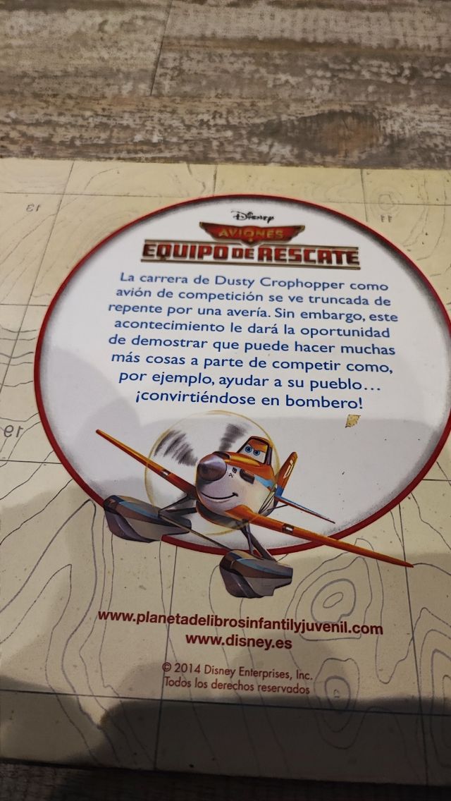 Libro Equipo de Rescate, Aviones