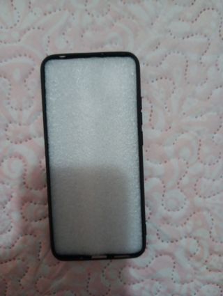 Funda de móvil de la Nezuko.