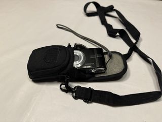 Camara fotos Lumix FX12 y Regalo Funda Samsonite.