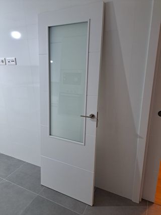 Puerta lacada blanco cocina Uniarte