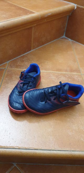 Botas de futbol niño