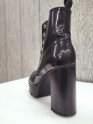 Botín Zara negro talla 37