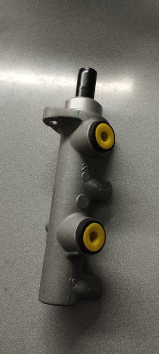 Bomba de freno de BMW serie 7 E32