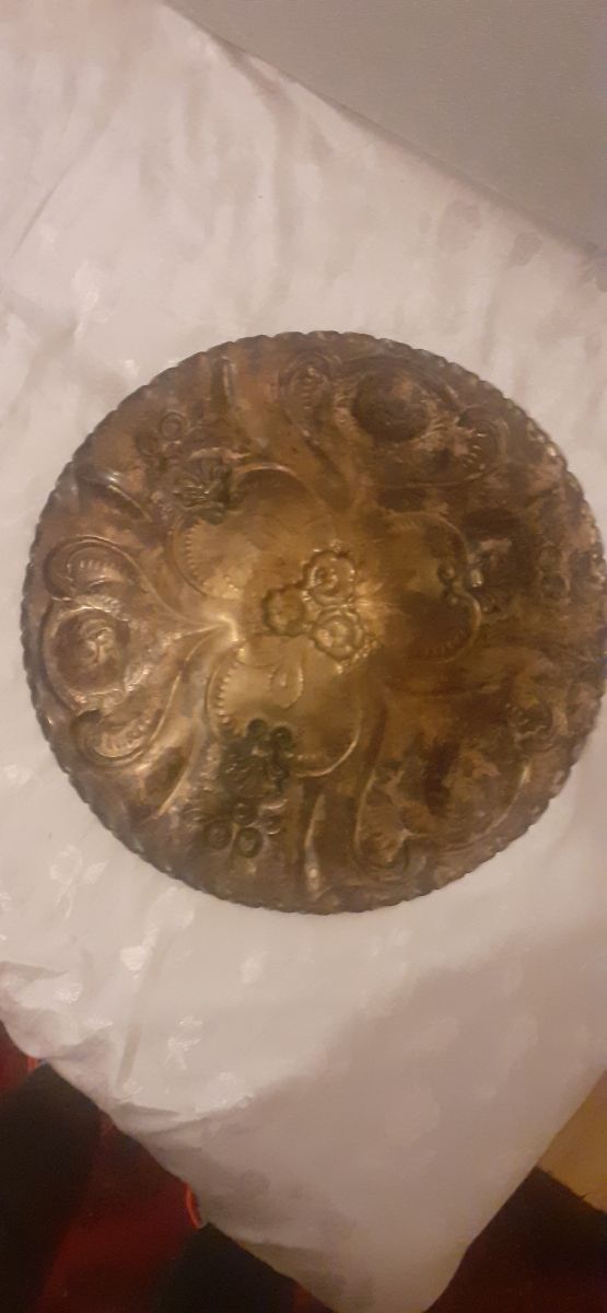 Piatto ornamentale in rame