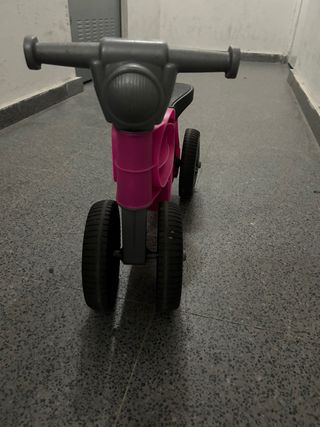 Moto Correpasillos 1 año