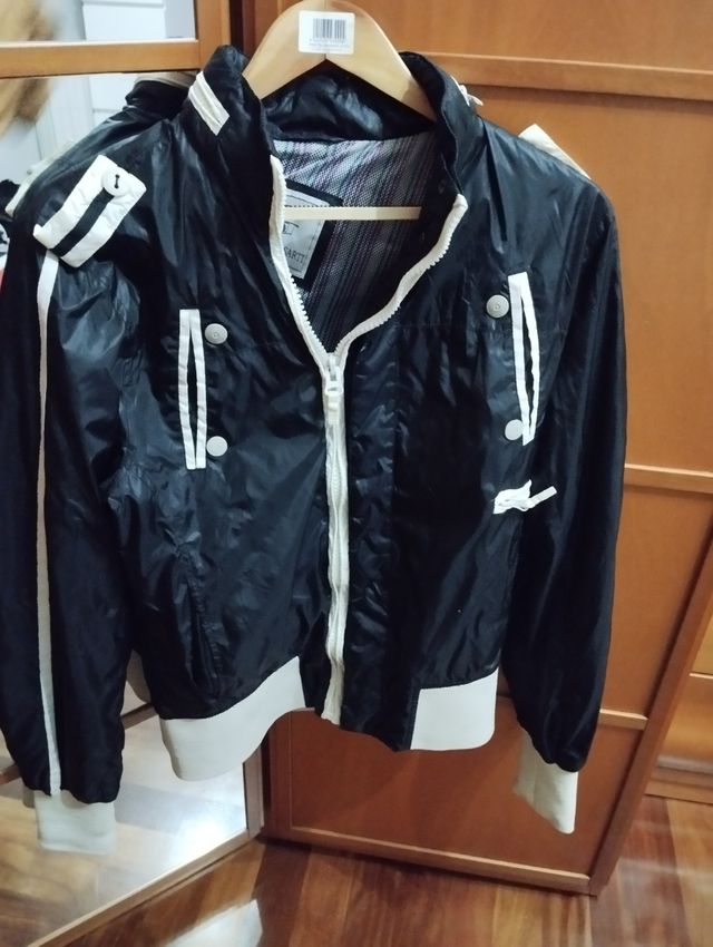 Chaqueta impermeable 