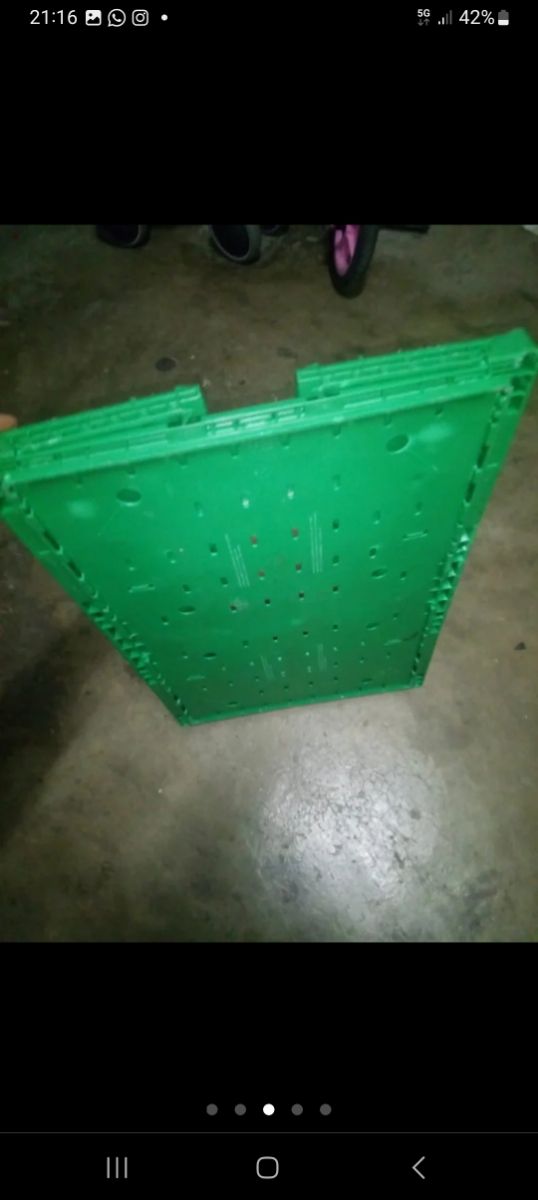 Se vende cajas de plastico plegables por mayor