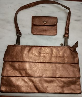 Bolso pequeño y cartera ocre