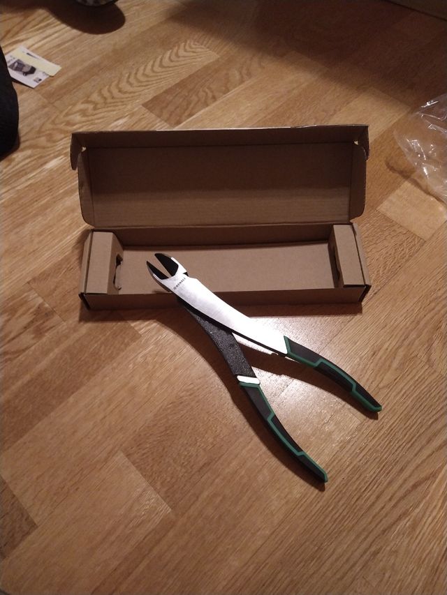 Alicates de corte diagonal