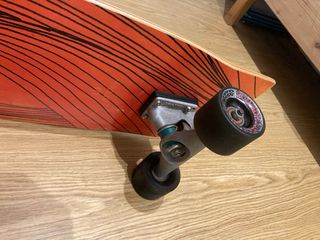 Skate Carver Surfskate 30'' Ejes C7