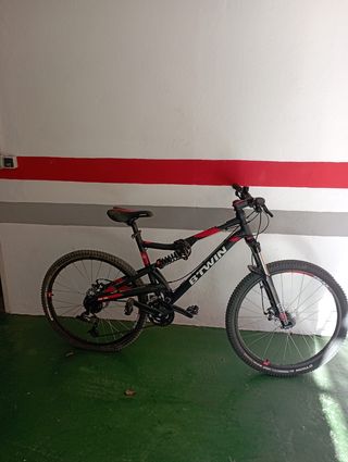 Bicicleta BTWIN ROCKRIDER 520
