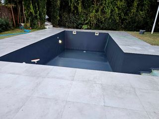 Piscina lámina armada