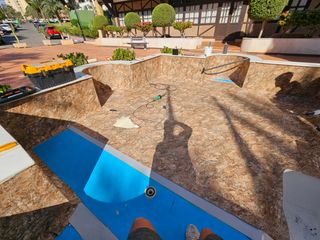 Piscina lámina armada