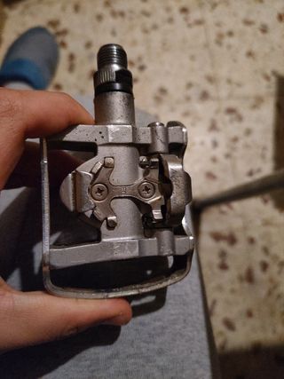 Pedales shimano