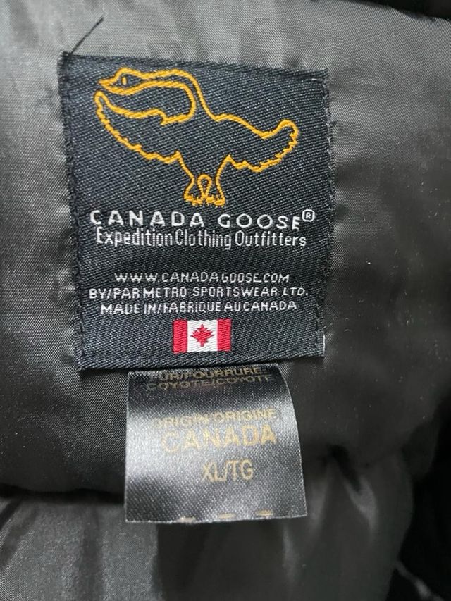 CHAQUETA PLUMAS CANADA