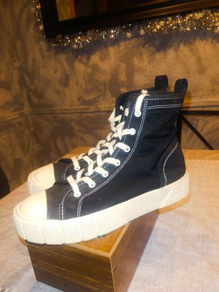 Bambas altas de Zara mujer