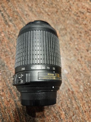 NIKON D3100