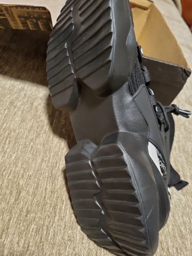 Zapatillas tejido elástico