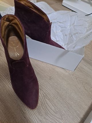 Botines piel Lola Cruz