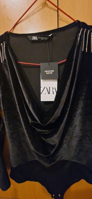 Body terciopelo Zara