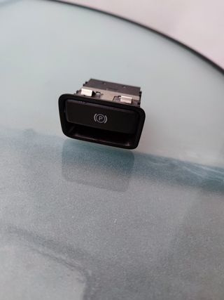 Interruptor freno de estacionamiento