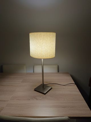 Lampara de mesa