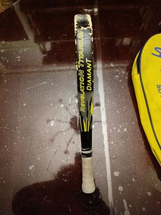 Pala pádel Dunlop Revelation y funda  Royal Padel