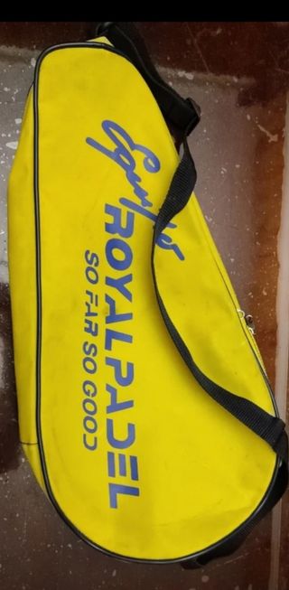 Pala pádel Dunlop Revelation y funda  Royal Padel