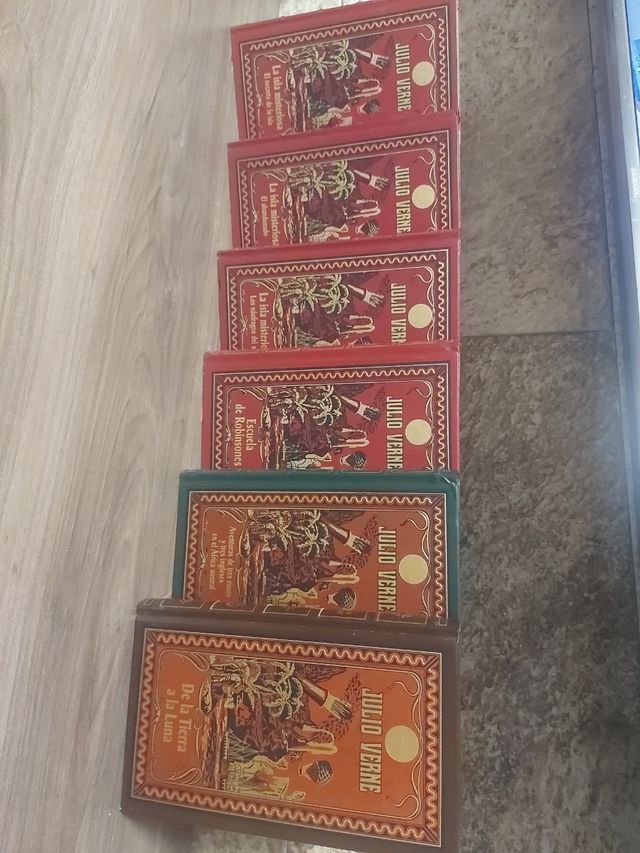 Colección de libros de Julio Verne