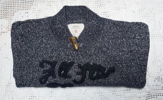 Camisola em malha azul mesclado