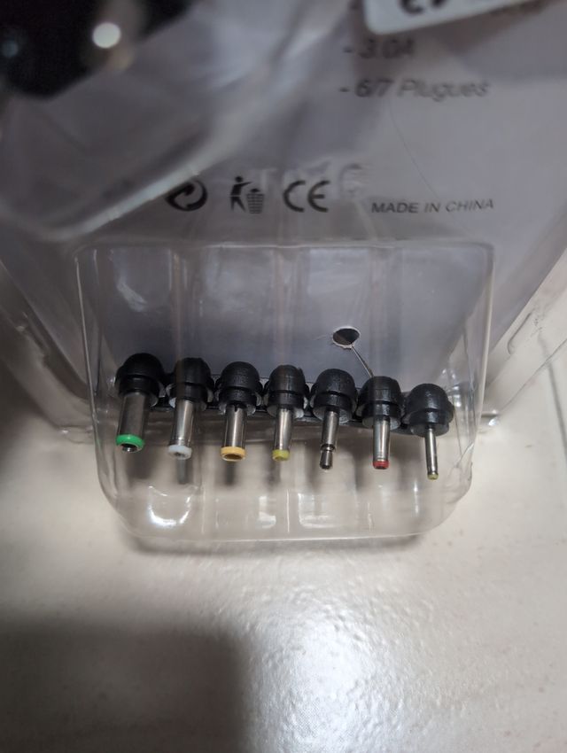 Fuente de alimentación regulada