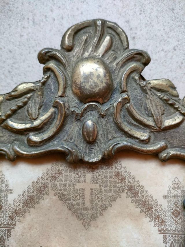 Prezioso cartagloria sec XIX con testo in latino