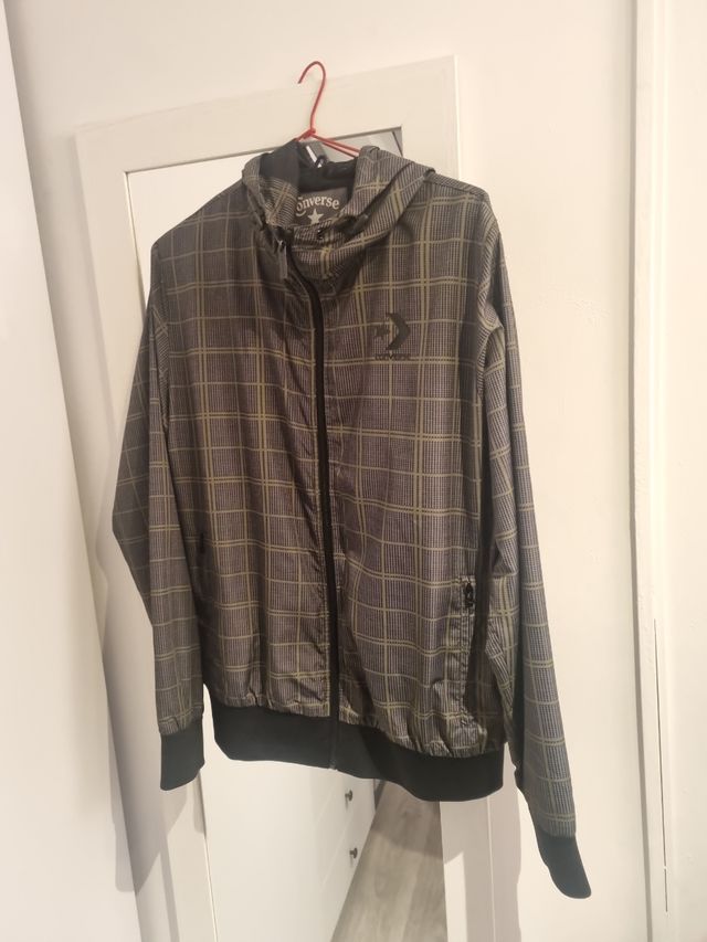 Cortavientos converse