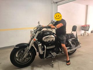 TRIUMPH Rocket III (3).cambio x quad