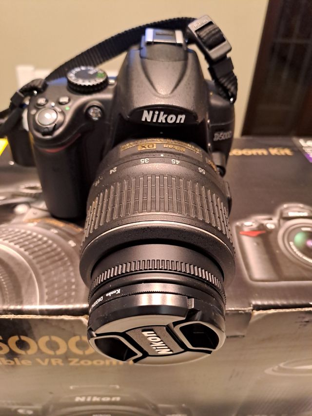 Reflex Nikon D5000