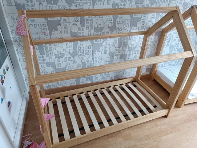 Cama casita con colchón