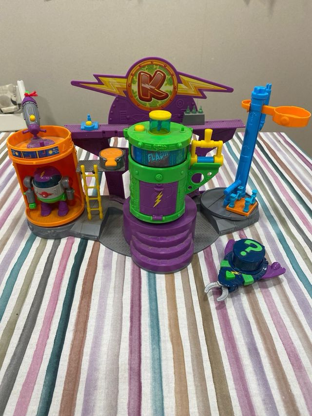 Superhings Laboratorio