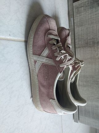 Bambas Rosa Munich