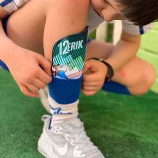 Espinilleras personalizadas +Porta espinilleras.